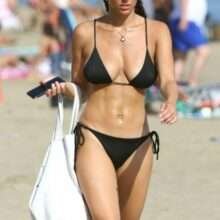 Rebecca Gormley en bikini en Espagne