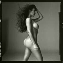 Kim Kardashian nue, réédition de 2010