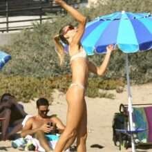 Ludi Delfino en bikini à Miami