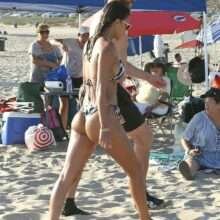 Marcela Braga en bikini à Santa Monica