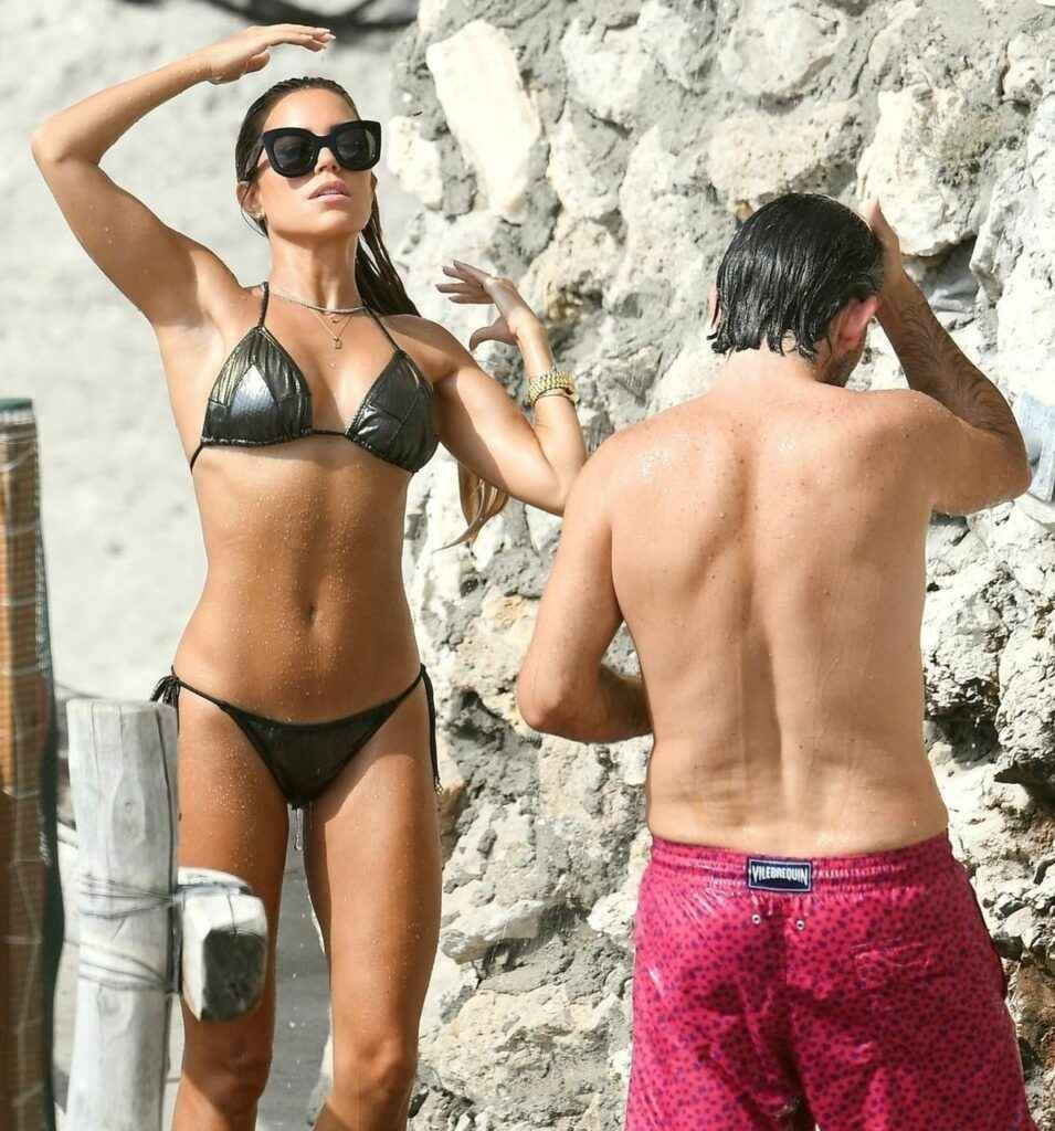 Sylvie Meis en bikini à Capri