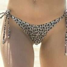 Lisa Hyde en bikini