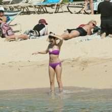 Chloe Bridges en bikini à Hawaii