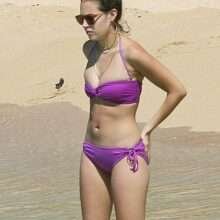 Chloe Bridges en bikini à Hawaii