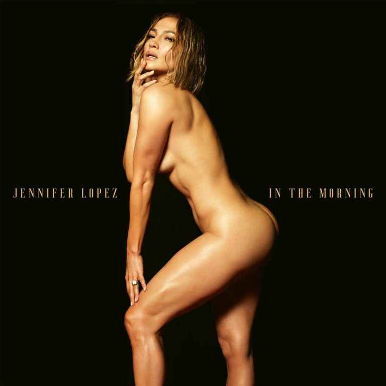 Jennifer Lopez nue