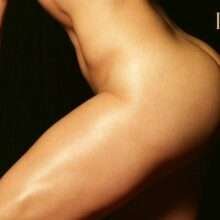 Jennifer Lopez nue