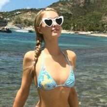 Paris Hilton en bikini