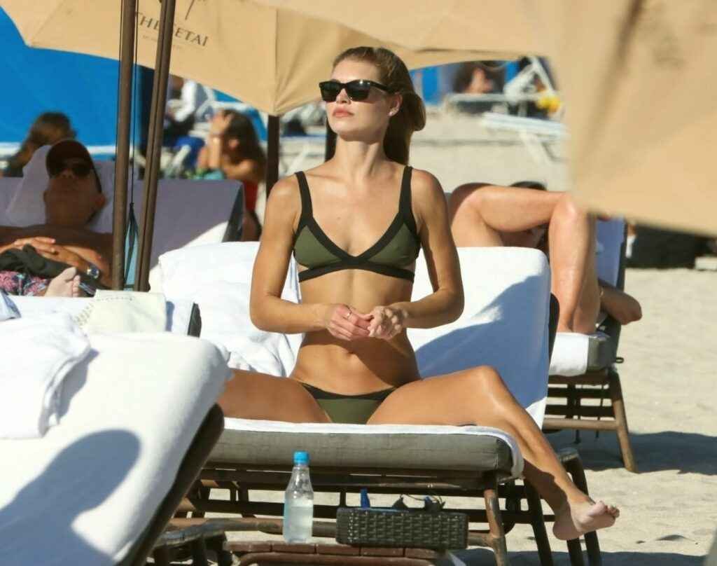 Anastasia Grik en bikini à Miami
