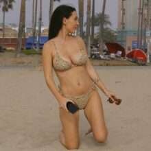 Iva Kovacevic en bikini à Los Angeles