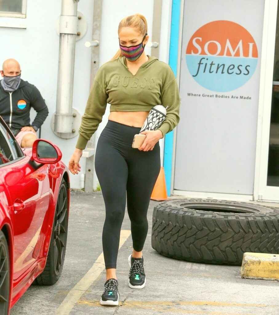 Jennifer Lopez en leggings à Miami