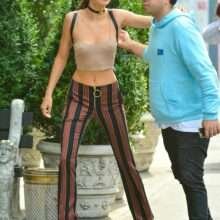 Kendall Jenner se balade sans soutien-gorge à New-York