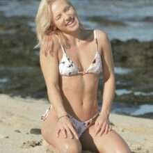 Sharna Burgess en bikini à Hawaii