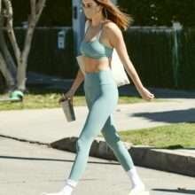 Kendall Jenner en Leggings super moulant