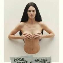 Kendall Jenner nue, la collection complète