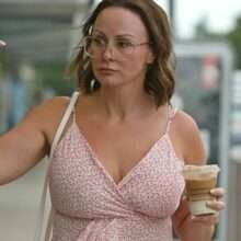 Chanelle Hayes balade ses gros seins à Wakefield