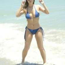 Lisa Opie en bikini