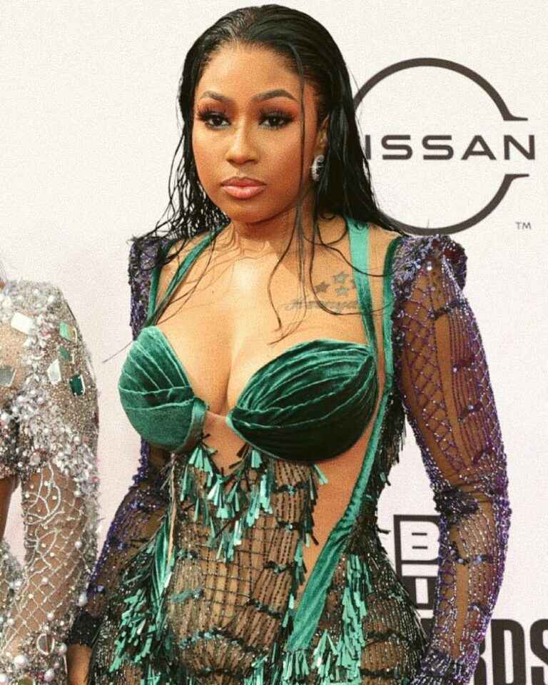 Yung Miami, un gros cul et des gros seins aux BET Awards