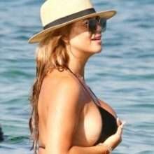 Jessica Paszka en bikini à Ibiza