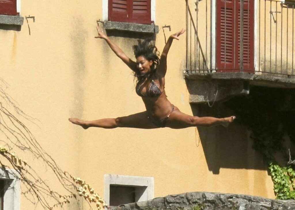 Nicole Scherzinger en bikini en Italie