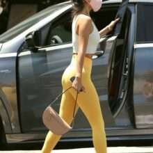 Eiza Gonzalez en leggings à West Hollywood