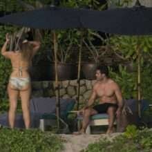 Kelly Brook en bikini à Phuket