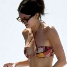 Kendall Jenner en bikini à Capri