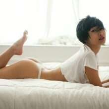 Miki Hamano en lingerie sexy