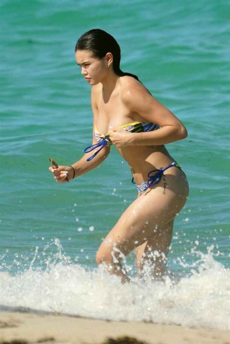 Paris Berelc en bikini à Miami