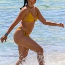 Camila Cabello en bikinià Miami