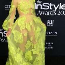 Jurnee Smollett sexy sans soutien-gorge aux InStyle Awards