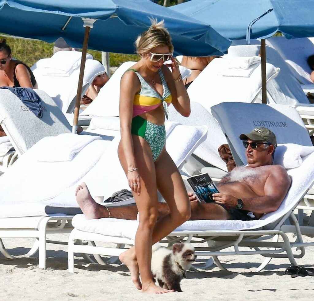 Khloe Terae en maillot de bain à Miami