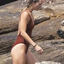 Leila George en maillot de bain à Sydney