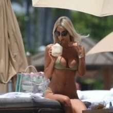 Melissa Castagnoli en bikini à Miami