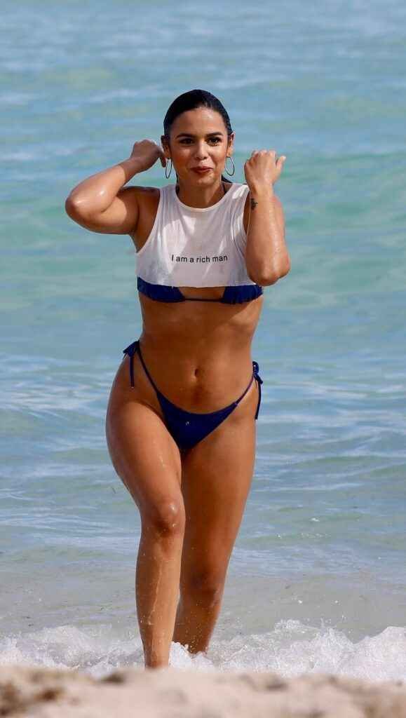 Audri Nix en bikini à Miami