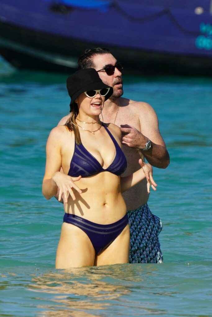 Kate Upton en bikini sexy