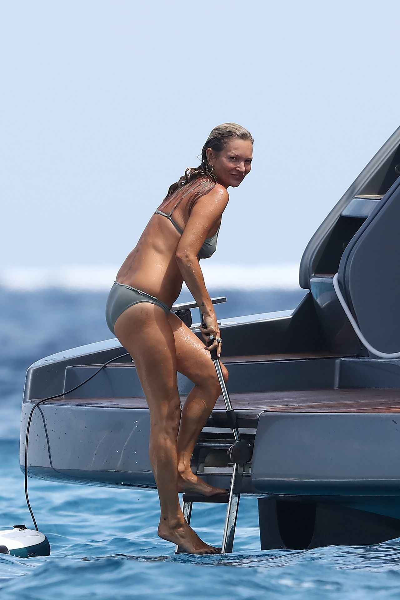 Kate Moss sur son yacht