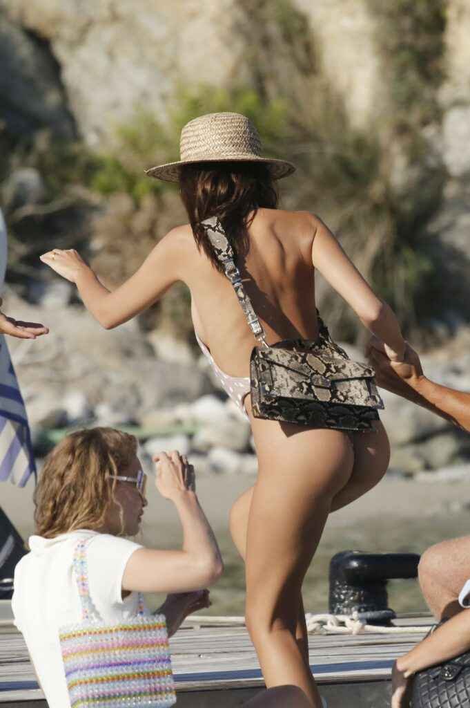 Emily Ratajkowski en bikini