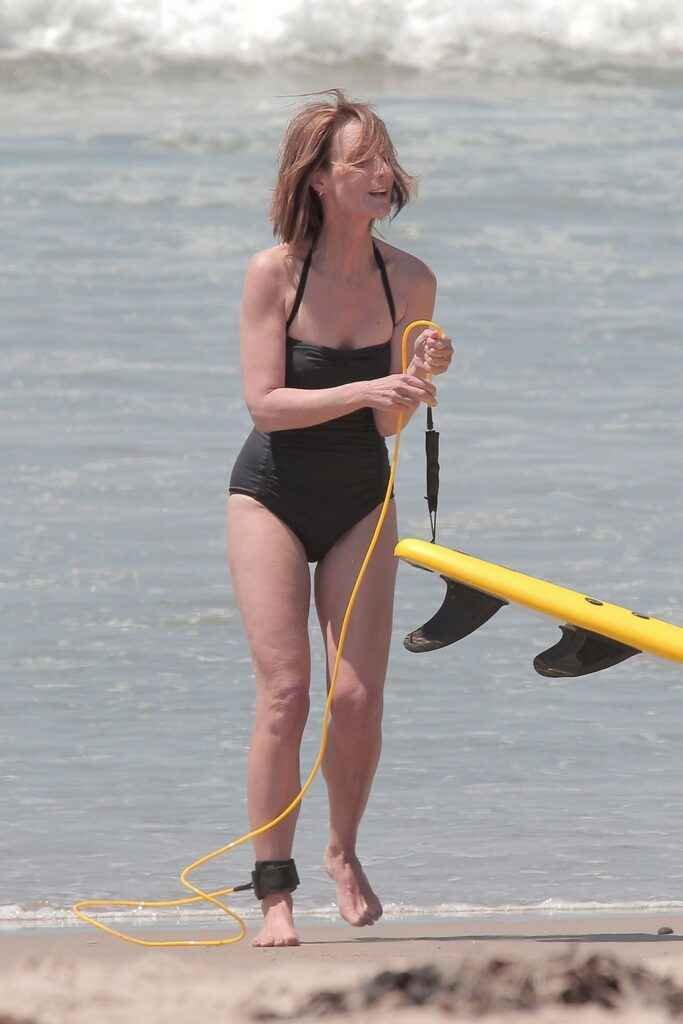 Helen Hunt à la plage