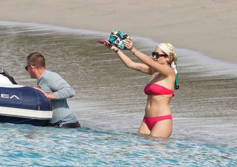 Bikini sexy de Rita Ora
