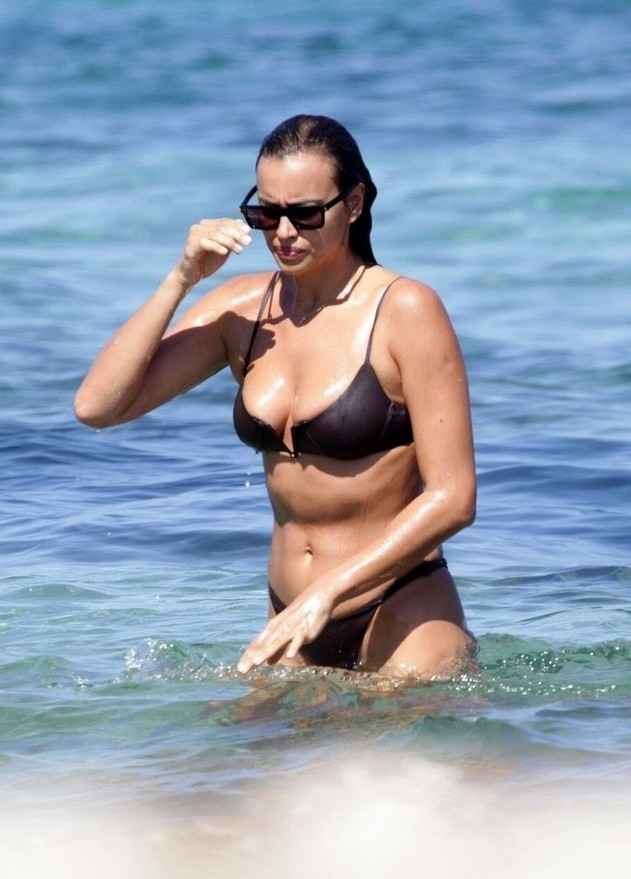 Irina Shayk avec un cul sexy