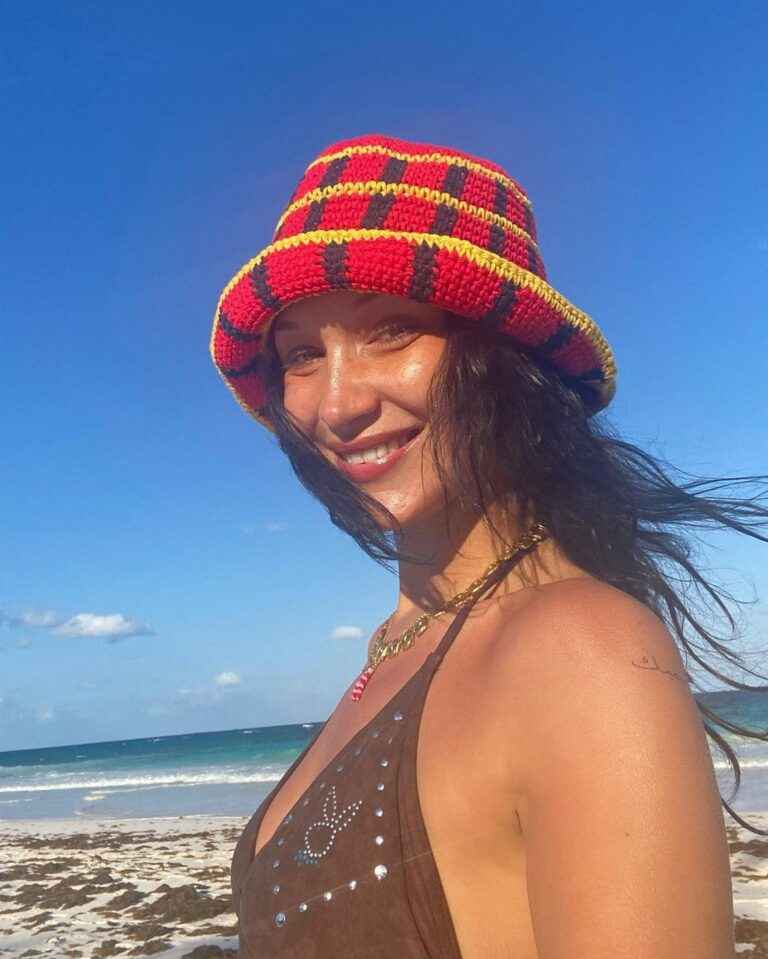 Bella Hadid en bikini sexy