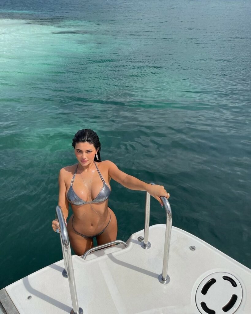 Kylie Jenner sexy