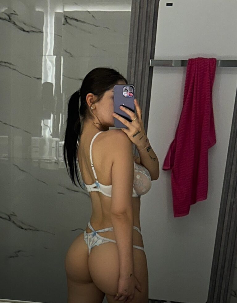 Lisa Straube, la déesse qui sublime chaque cliché